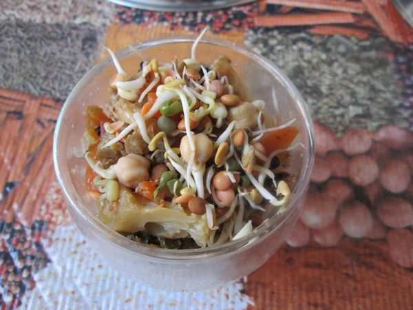 Shiritake ai germogi di legumi